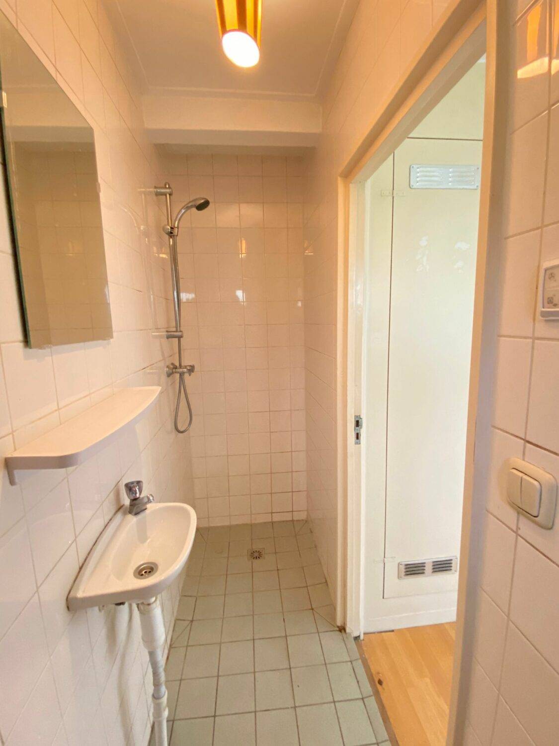 9_06 badkamer