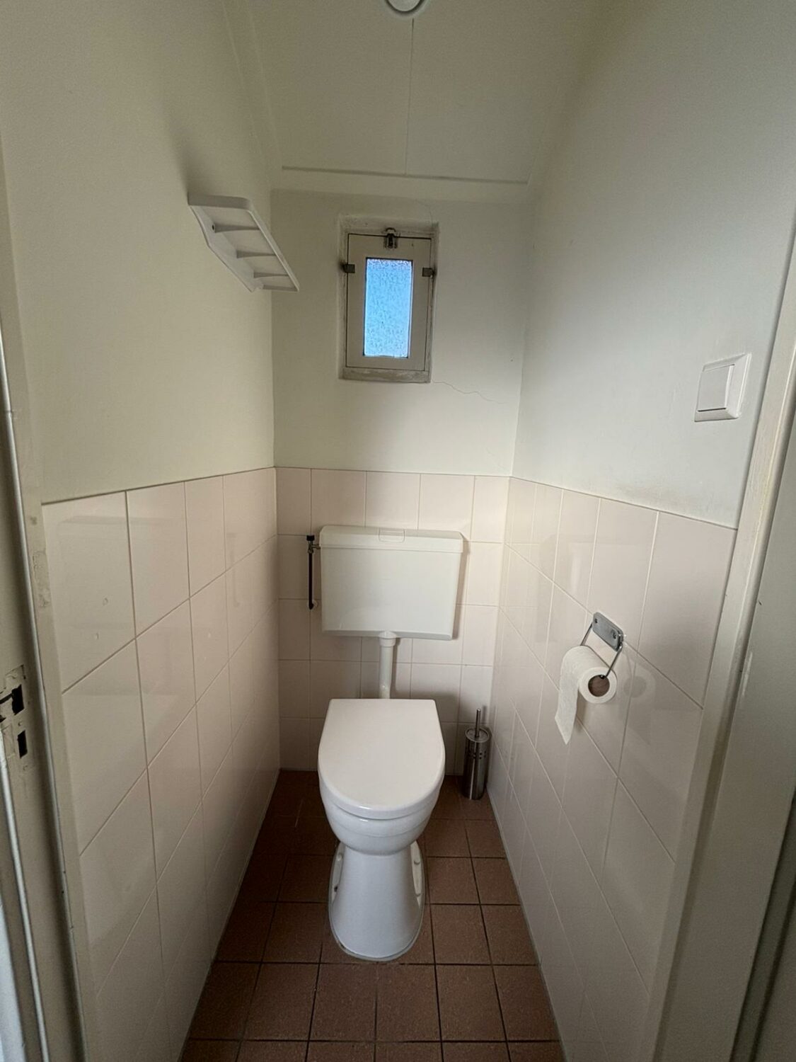 06 toilet