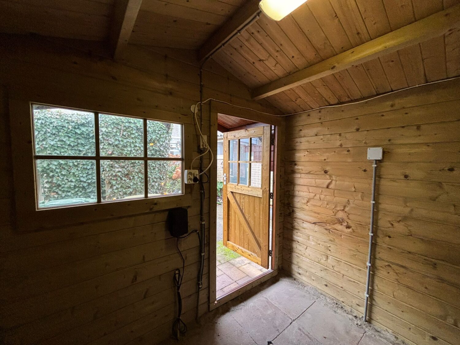 16_WhatsApp Image 2025-12-16 at 13.12.04