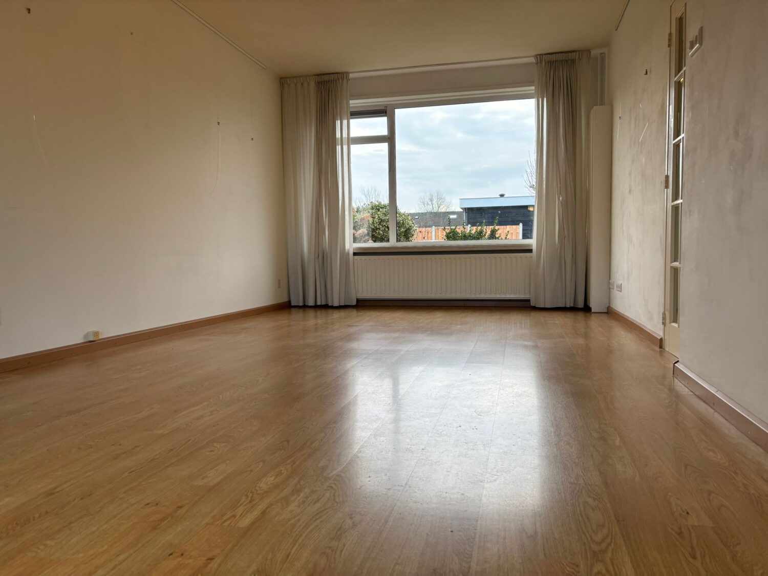 2_WhatsApp Image 2025-12-16 at 13.11.58 (2)