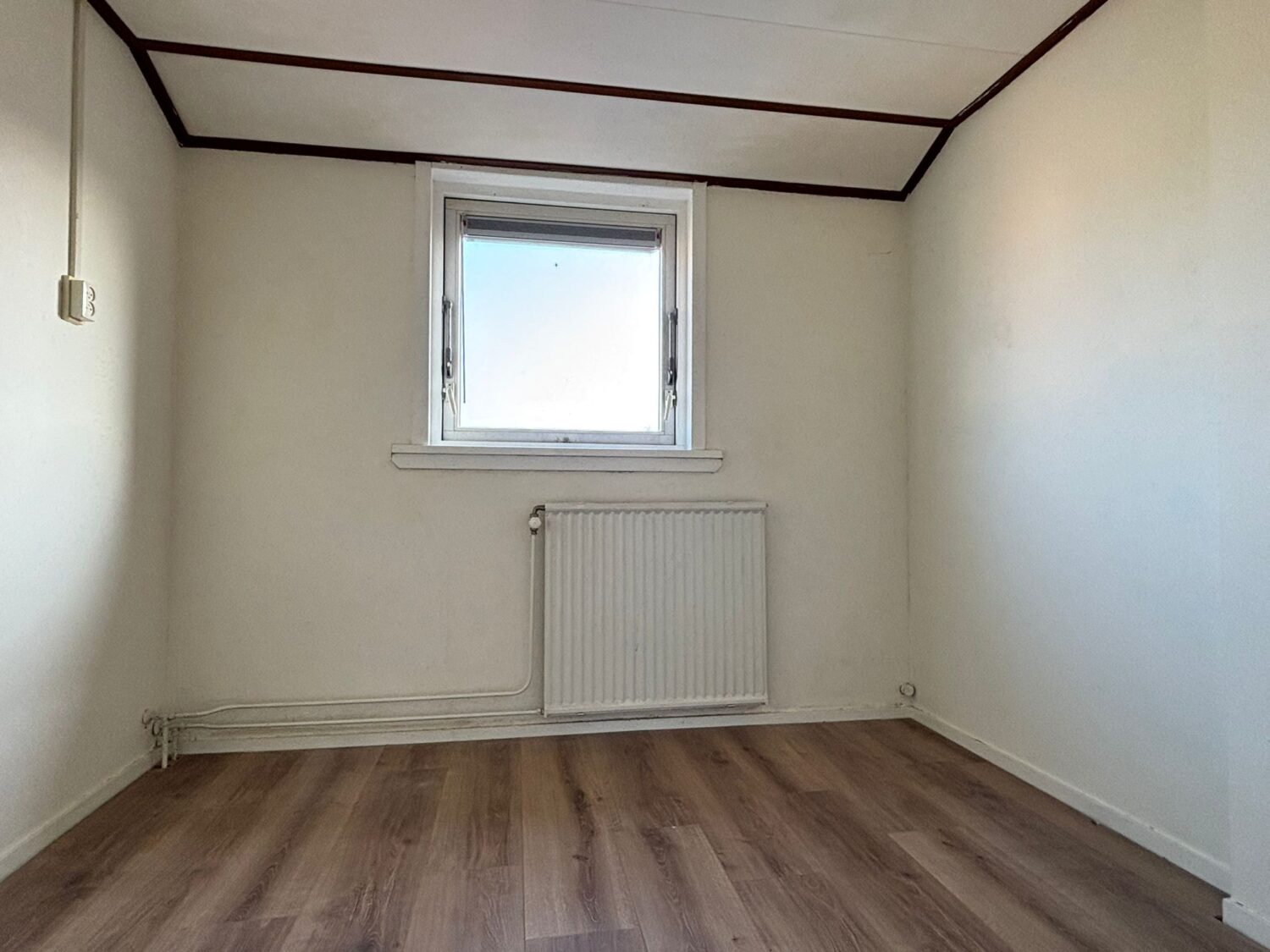 25_WhatsApp Image 2026-03-04 at 13.17.29 (2)