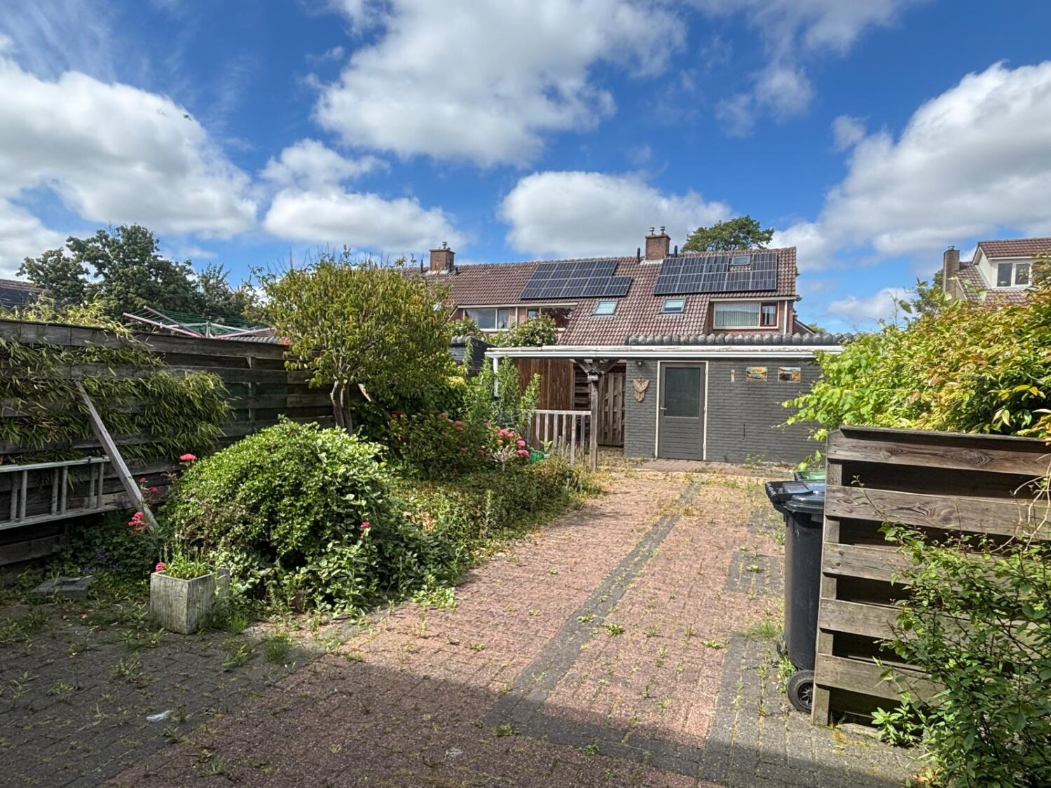 21 achtertuin